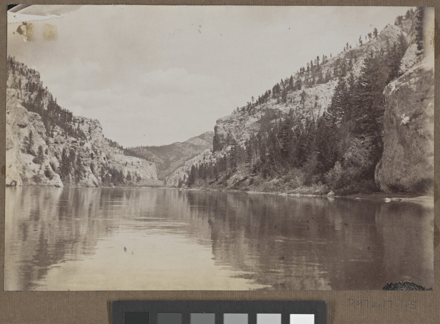 [Yellowstone landscape with lake] Amon Carter Museum of American Art
